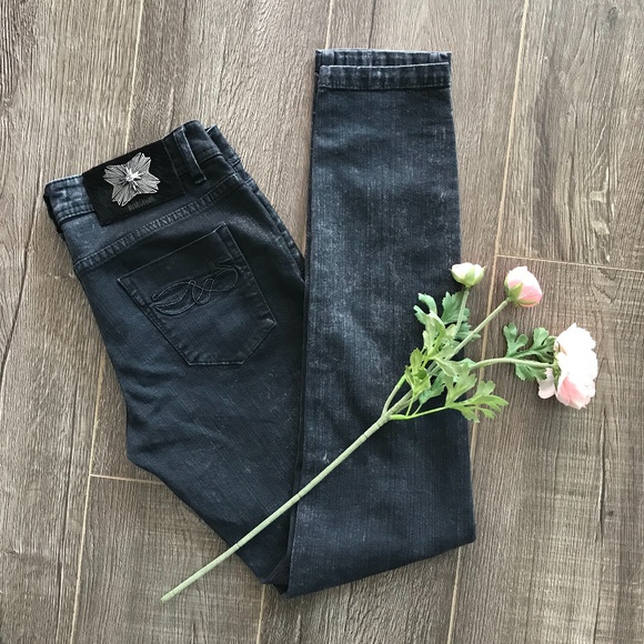 SOLD! 3 for $25❤️ Just Cavalli Black Skinny Jeans Size 26 - Picture 2 of 5